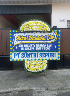 Papan Bunga Duka di Mori Utara